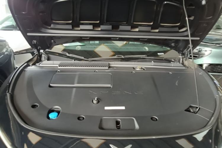 Used XPeng P7+ 2024 Long-Range Max Engine Bay