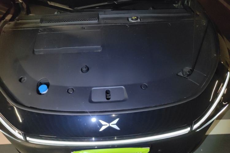 Used XPeng P7+ 2024 Long-Range Max Engine Bay