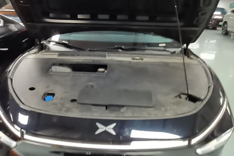 Used XPeng P7+ 2024 Long-Range Max Engine Bay