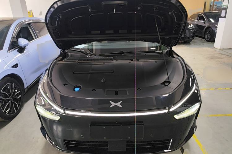 Used XPeng P7+ 2024 Long-Range Max Engine Bay