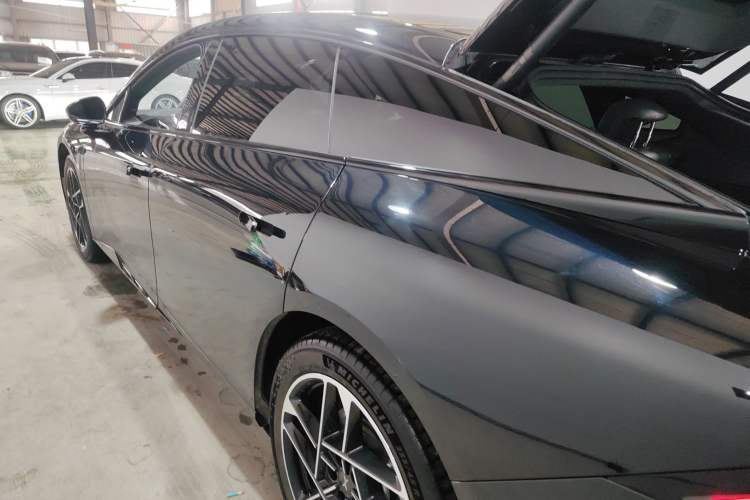 Used XPeng P7+ 2024 Long-Range Max Exterior 2
