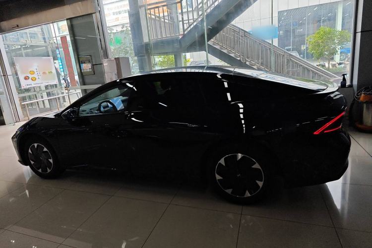 Used XPeng P7+ 2024 Long-Range Max Exterior 3