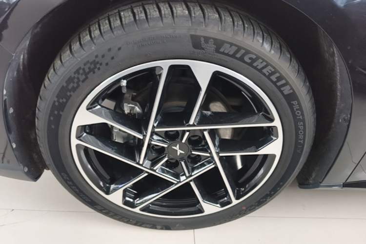 Used XPeng P7+ 2024 Long-Range Max Exterior 4