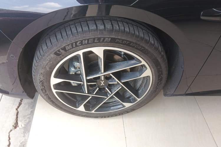 Used XPeng P7+ 2024 Ultra-Long Range Max Exterior 4