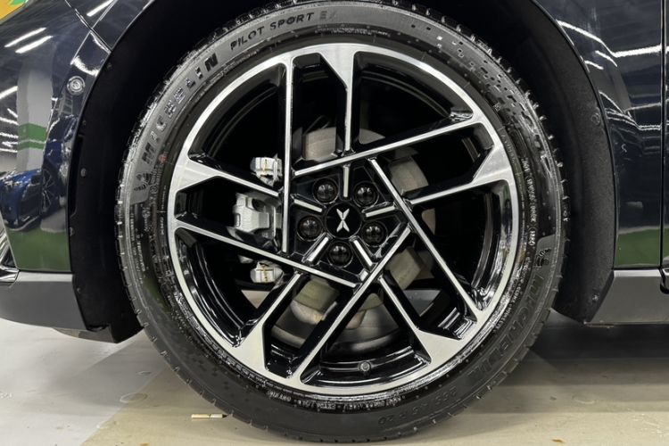 Used XPeng P7+ 2024 Long-Range Max Exterior 7