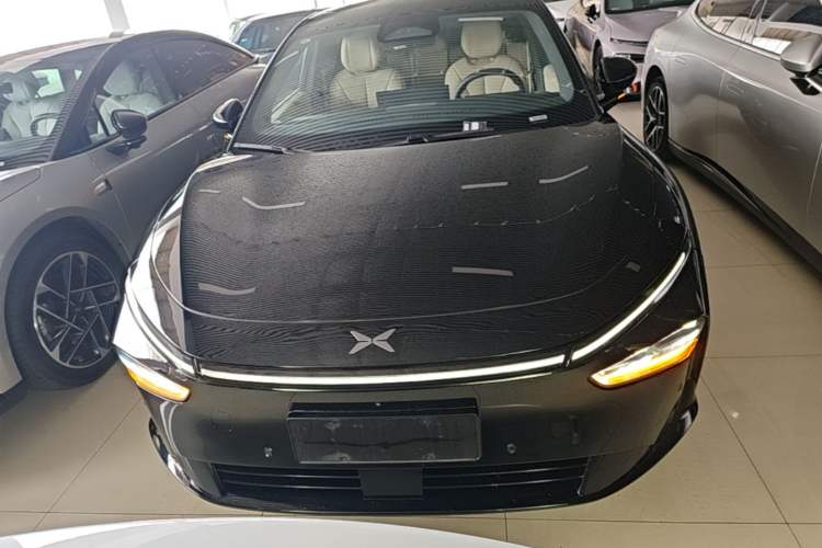 Used XPeng P7+ 2024 Long-Range Max Front