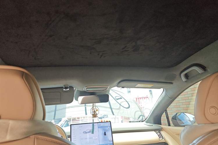 Used XPeng P7+ 2024 Long-Range Max Headliner