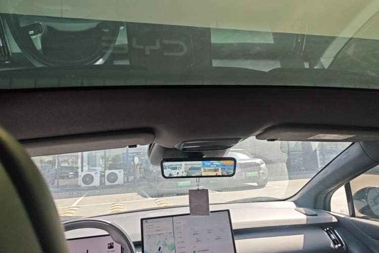 Used XPeng P7+ 2024 Long-Range Max Headliner