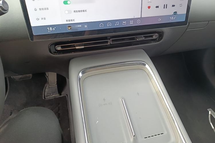 Used XPeng P7+ 2024 Long-Range Max Interior 1