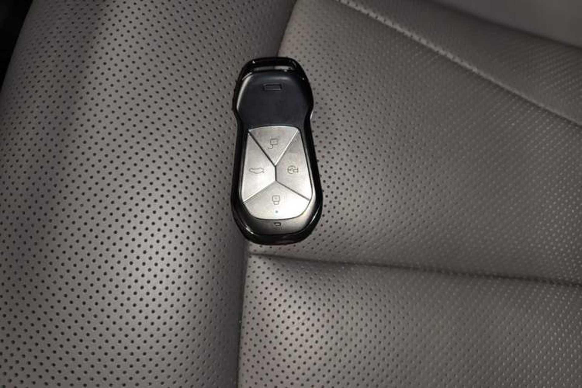 Used XPeng P7+ 2024 Long-Range Max Interior 1
