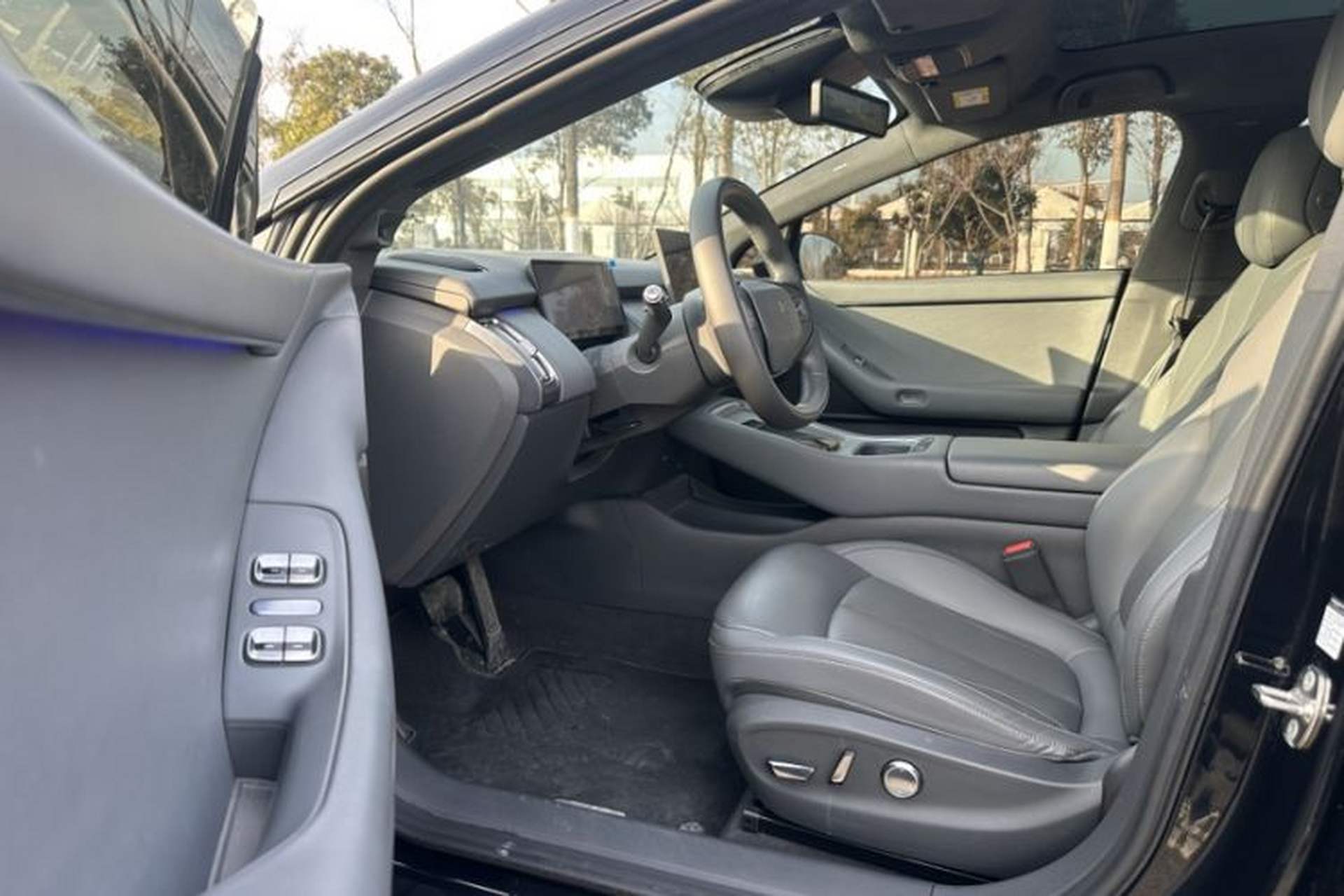 Used XPeng P7+ 2024 Long-Range Max Interior 1