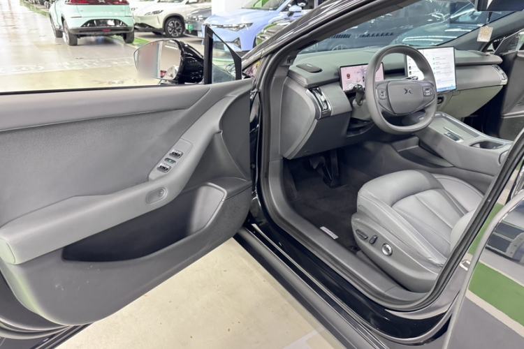 Used XPeng P7+ 2024 Ultra-Long Range Max Interior 2