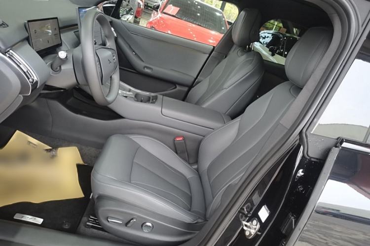 Used XPeng P7+ 2024 Long-Range Max Interior 3