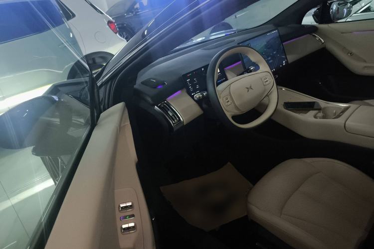 Used XPeng P7+ 2024 Long-Range Max Interior 3