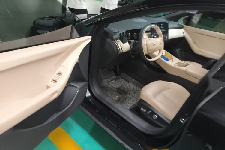 Used XPeng P7+ 2024 Ultra-Long Range Max Interior 3