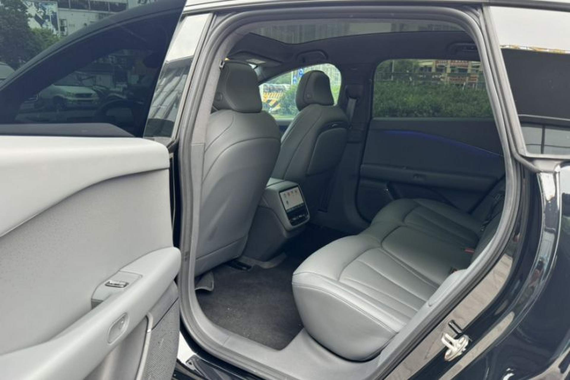 Used XPeng P7+ 2024 Long-Range Max Interior 4