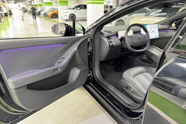 Used XPeng P7+ 2024 Long-Range Max Interior 4