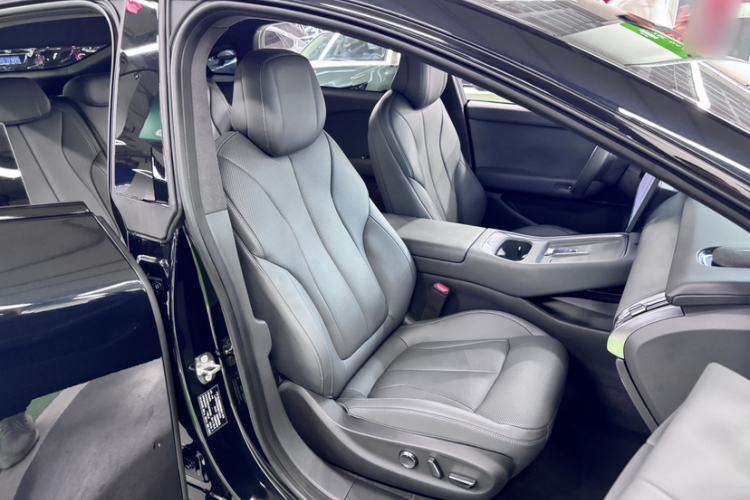 Used XPeng P7+ 2024 Ultra-Long Range Max Interior 4