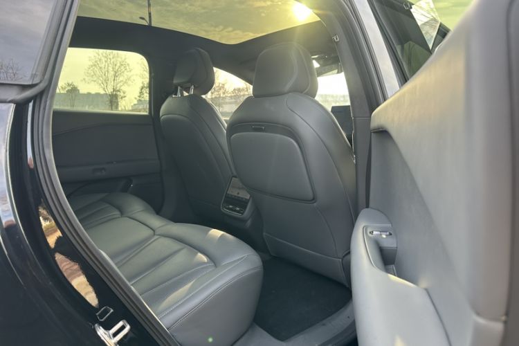 Used XPeng P7+ 2024 Long-Range Max Interior 4
