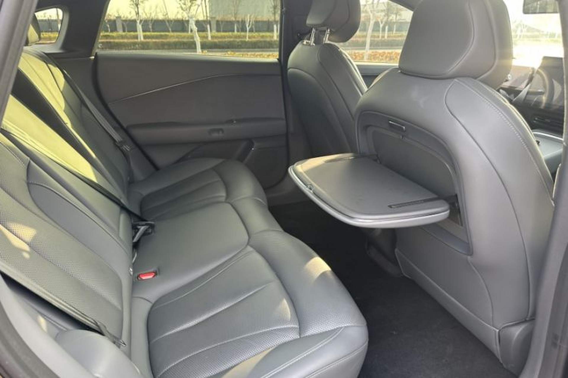 Used XPeng P7+ 2024 Long-Range Max Interior 6