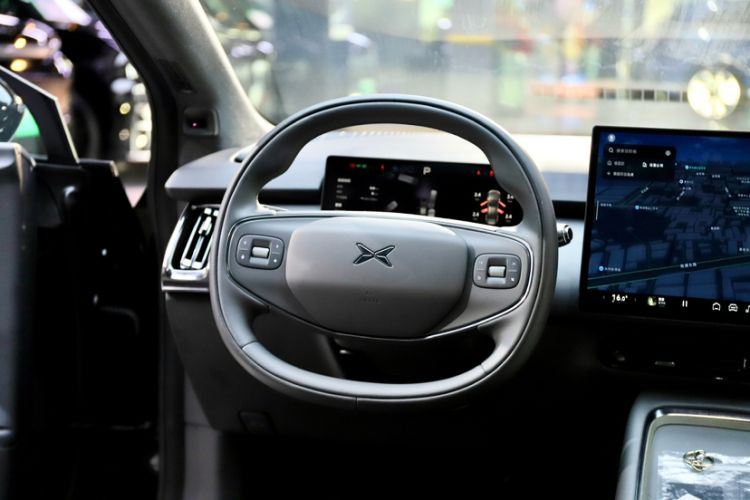 Used XPeng P7+ 2024 Long-Range Max Interior 7