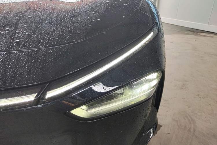 Used XPeng P7+ 2024 Long-Range Max Left Front Headlight