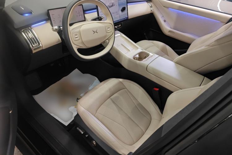 Used XPeng P7+ 2024 Long-Range Max Left Front Seat
