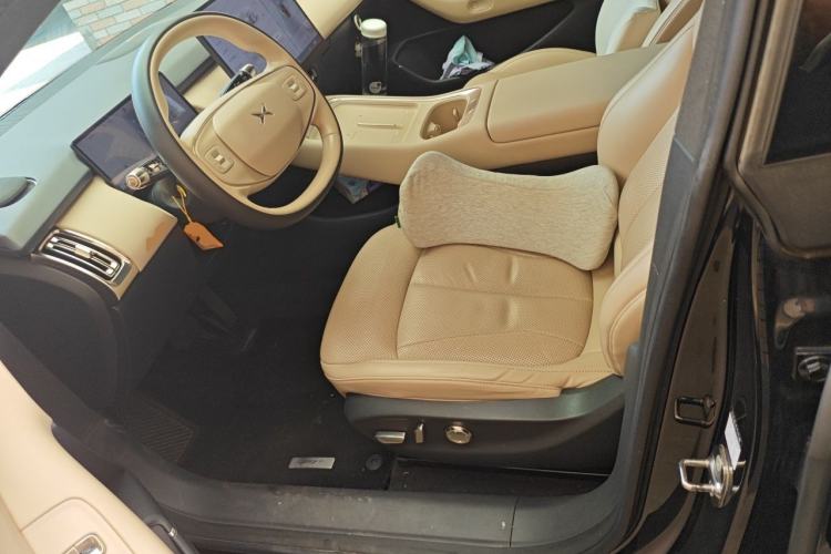 Used XPeng P7+ 2024 Long-Range Max Left Front Seat