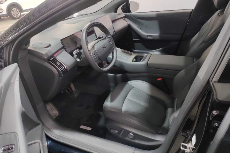 Used XPeng P7+ 2024 Long-Range Max Left Front Seat