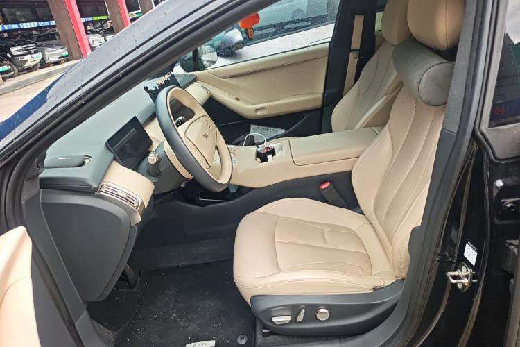 Used XPeng P7+ 2024 Long-Range Max Left Front Seat