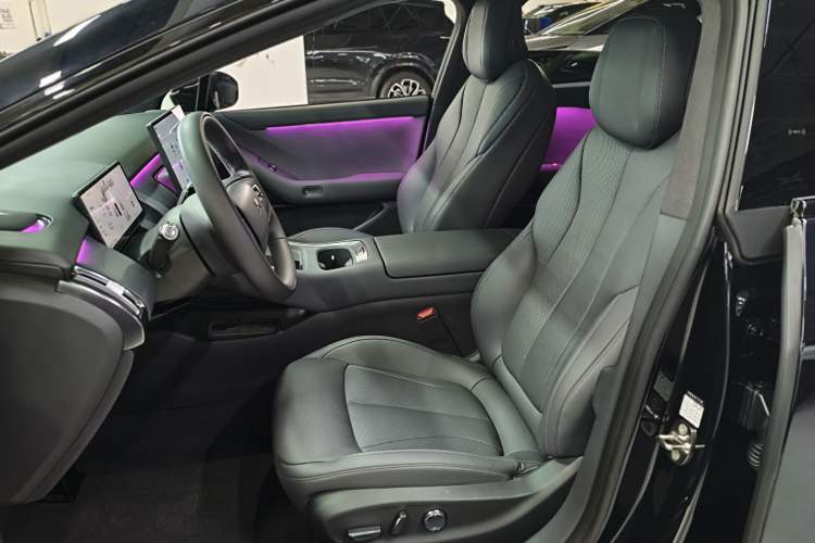 Used XPeng P7+ 2024 Ultra-Long Range Max Left Front Seat
