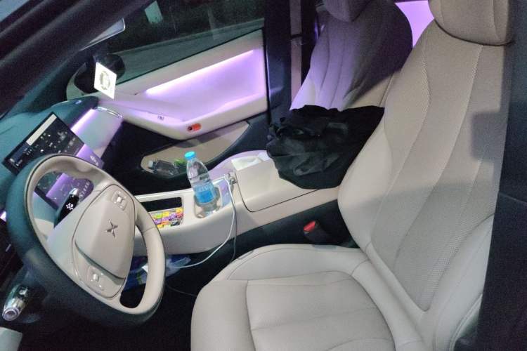 Used XPeng P7+ 2024 Long-Range Max Left Front Seat