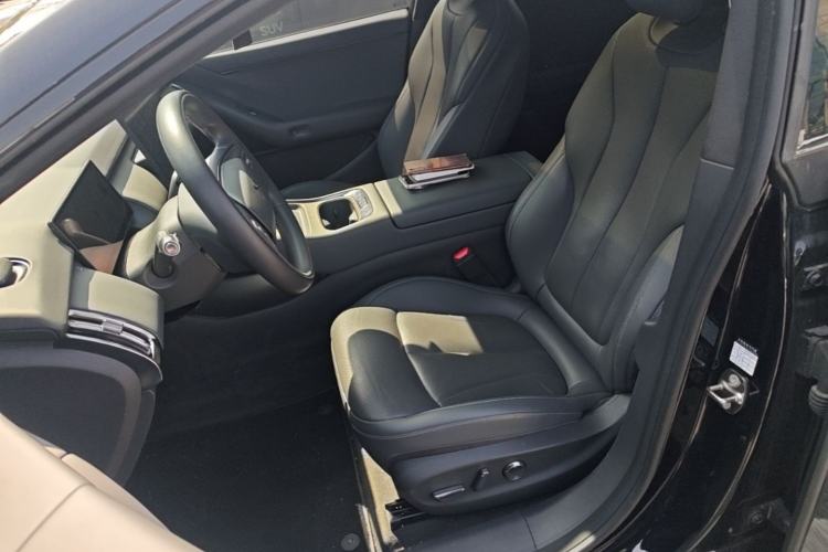 Used XPeng P7+ 2024 Long-Range Max Left Front Seat
