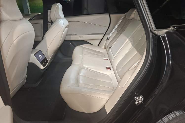 Used XPeng P7+ 2024 Ultra-Long Range Max Left Rear Seat