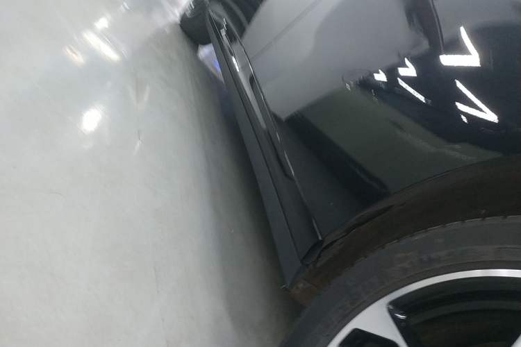 Used XPeng P7+ 2024 Long-Range Max Left Side Sill