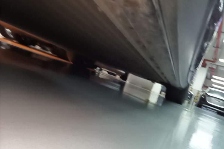 Used XPeng P7+ 2024 Long-Range Max Left Side Sill