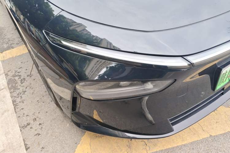 Used XPeng P7+ 2024 Long-Range Max Right Front Headlight