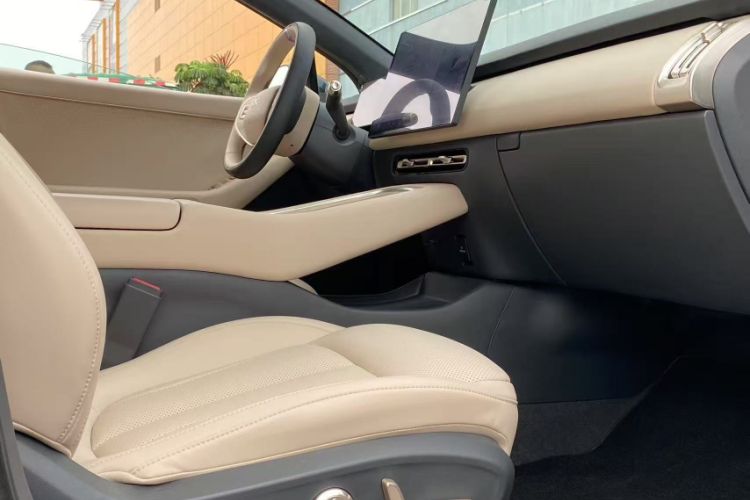 Used XPeng P7+ 2024 Long-Range Max Right Front Seat