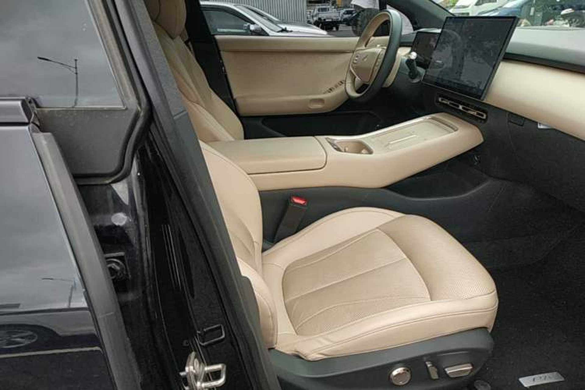 Used XPeng P7+ 2024 Long-Range Max Right Front Seat