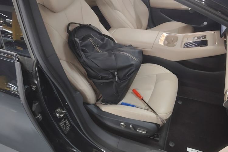 Used XPeng P7+ 2024 Long-Range Max Right Front Seat