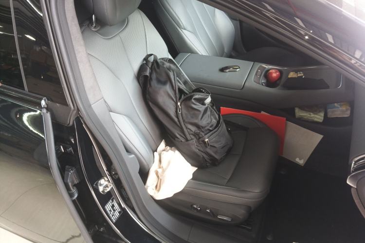 Used XPeng P7+ 2024 Ultra-Long Range Max Right Front Seat