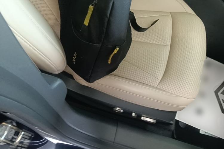 Used XPeng P7+ 2024 Long-Range Max Right Front Seat