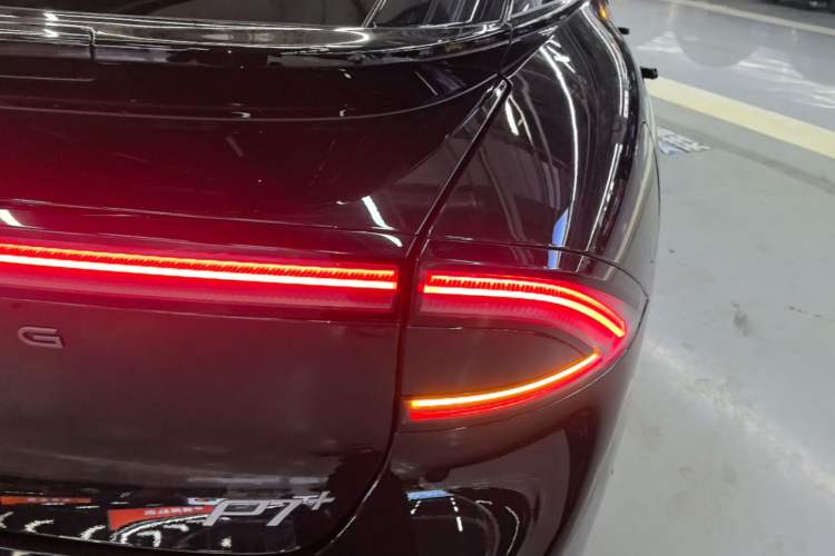 Used XPeng P7+ 2024 Ultra-Long Range Max Right Rear Taillight