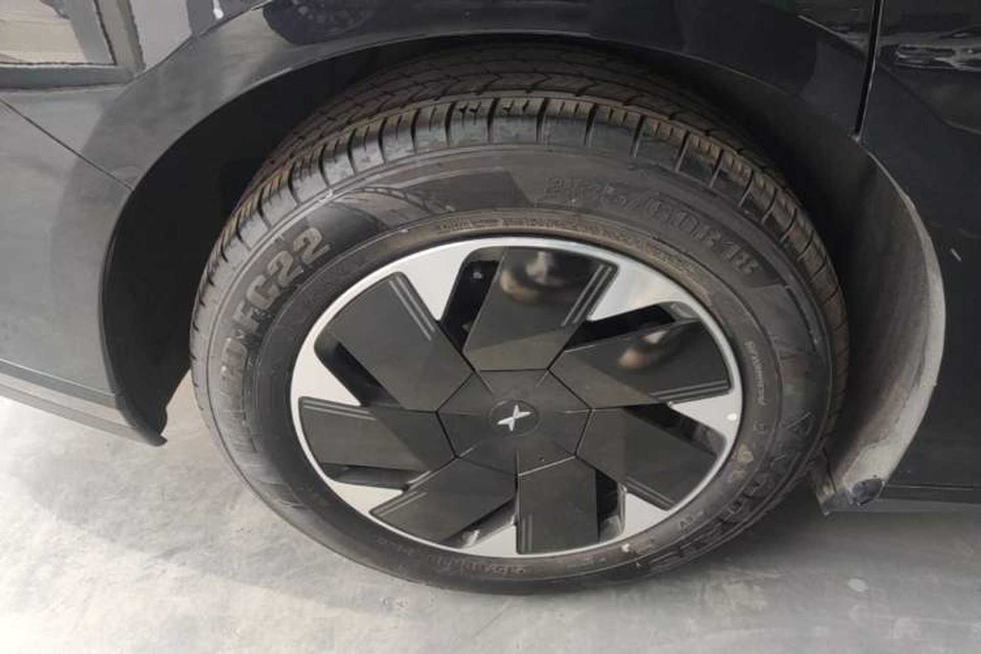 Used XPeng P7+ 2024 Long-Range Max Right Rear Wheel Hub