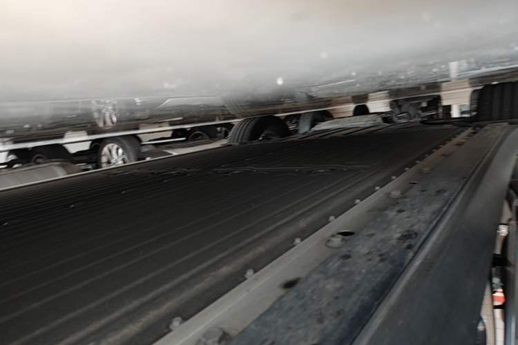 Used XPeng P7+ 2024 Ultra-Long Range Max Right Side Sill