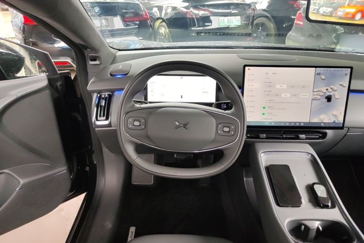 Used XPeng P7+ 2024 Long-Range Max Steering Wheel