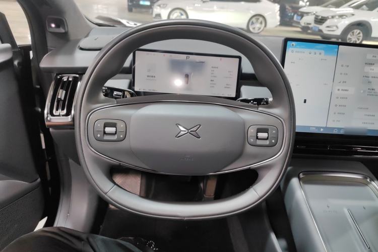 Used XPeng P7+ 2024 Long-Range Max Steering Wheel