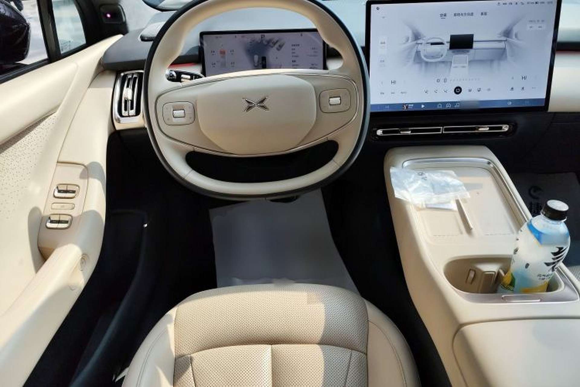 Used XPeng P7+ 2024 Long-Range Max Steering Wheel