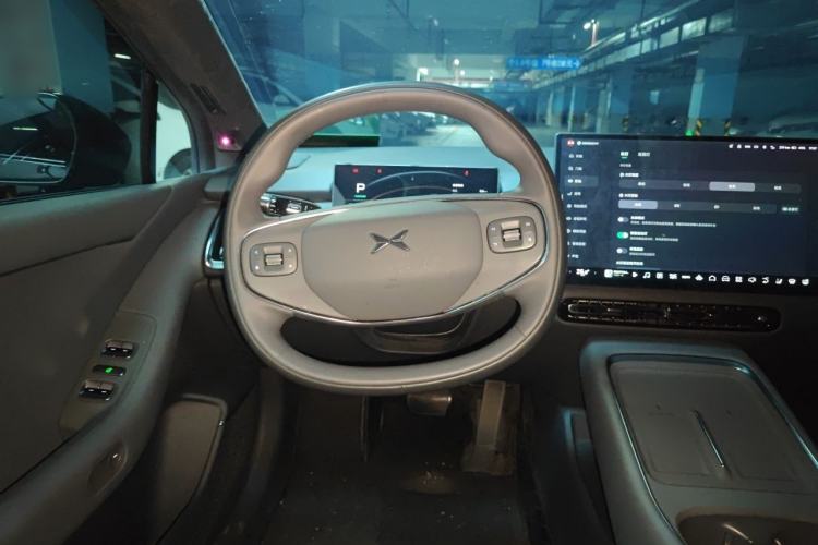 Used XPeng P7+ 2024 Long-Range Max Steering Wheel