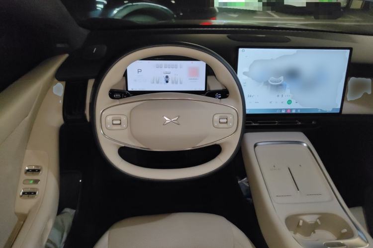 Used XPeng P7+ 2024 Long-Range Max Steering Wheel
